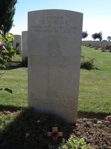 Captain Hunt's grave at Warlincourt Halte Cemetery.  Photographed for Marching in Memory, July 2015